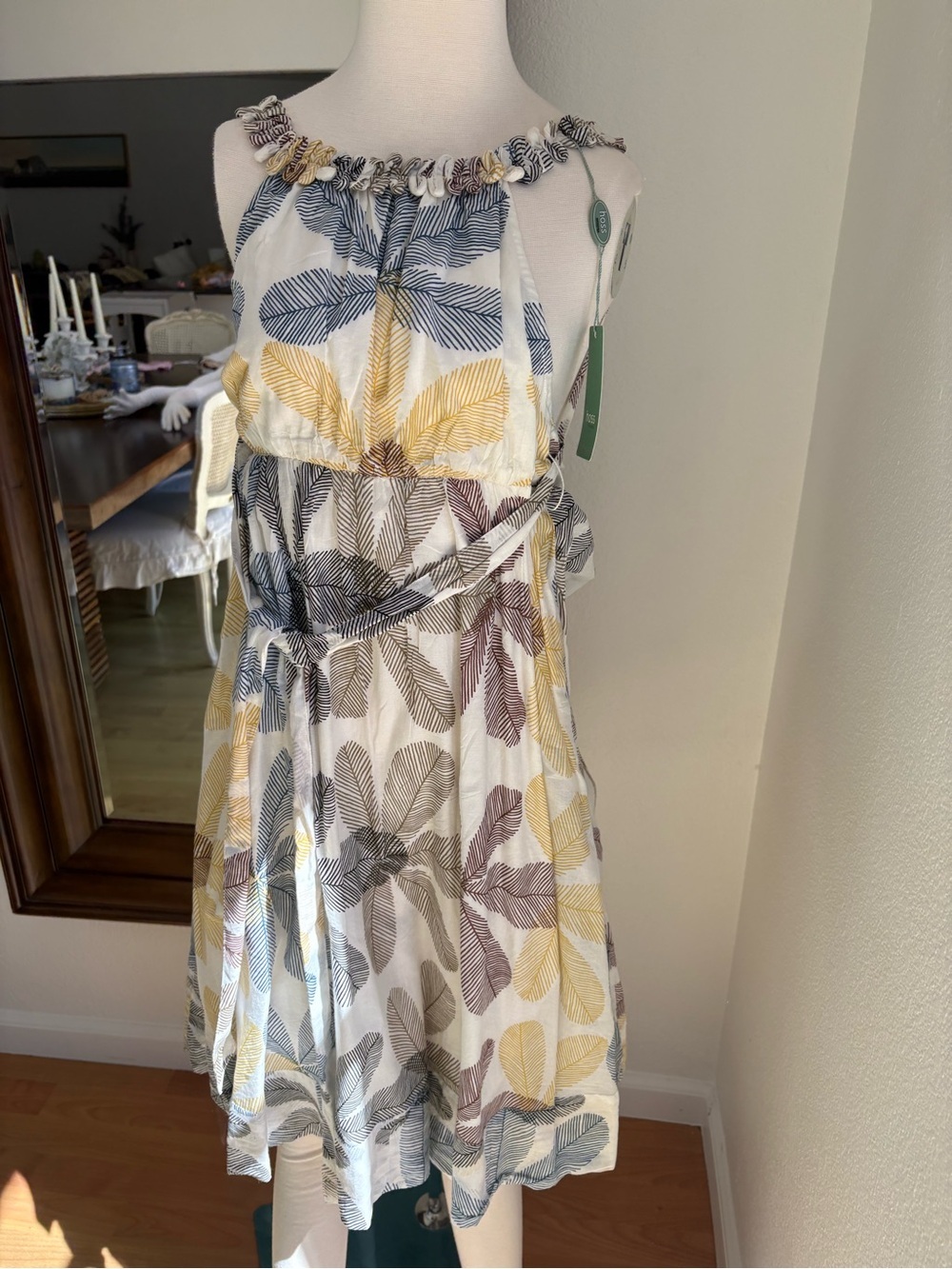 Women's Leaf-Print Sleeveless Summer Dress in Multi-Color